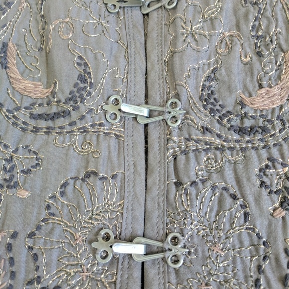 Jacket - Picture 3 of 5